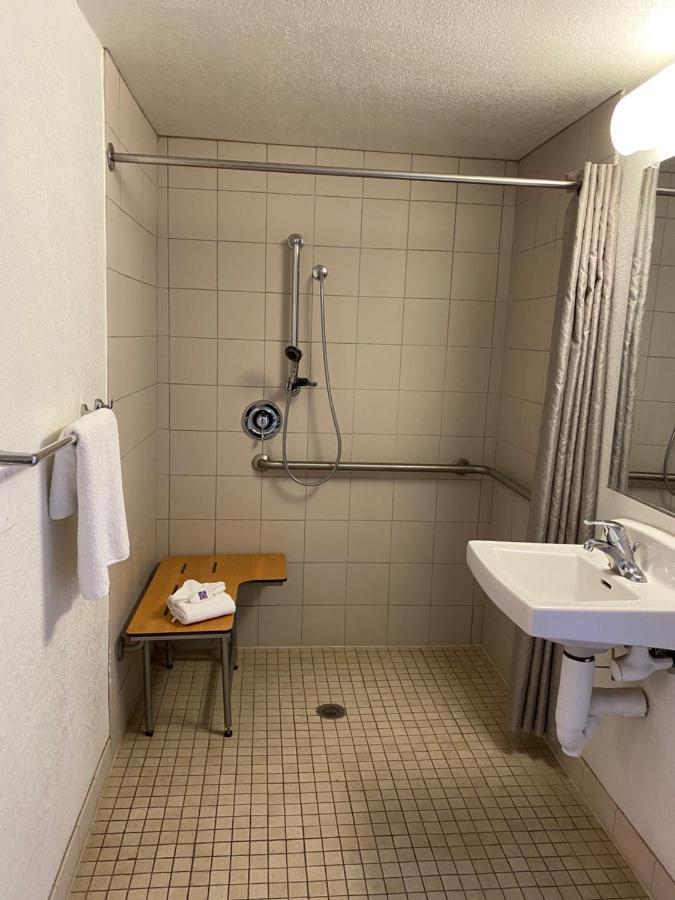 6-flagstaff, Az - West - Woodland Village 2*