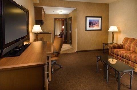 Drury & Hotel Flagstaff