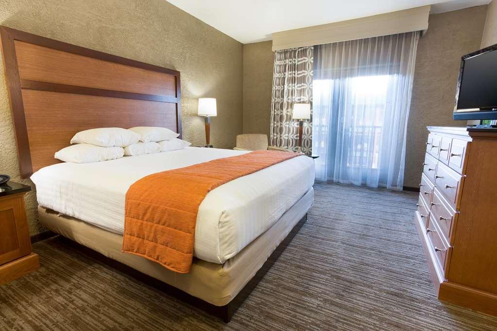 Drury & Hotel 3*