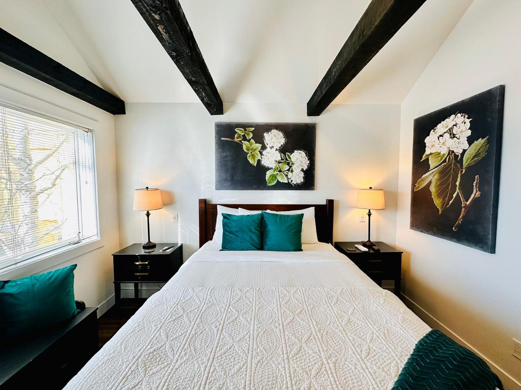 Hotel Bespoke 4*
