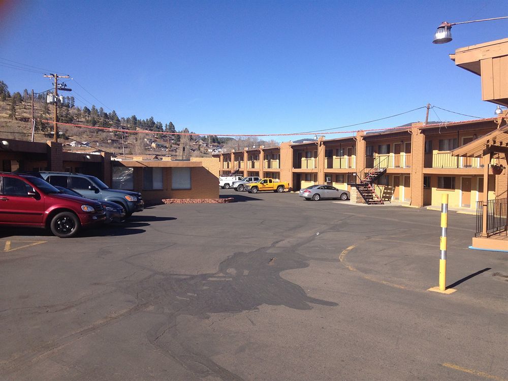 Motel Snow Peak 2*