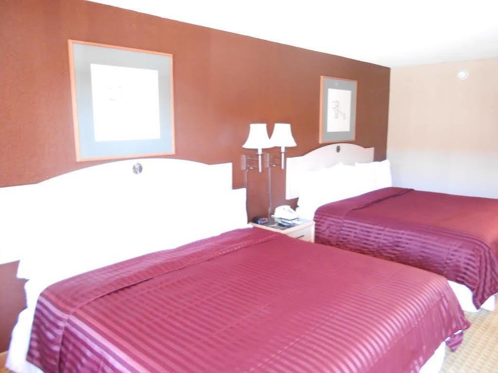 Motel Travelodge - Nau Conference Center